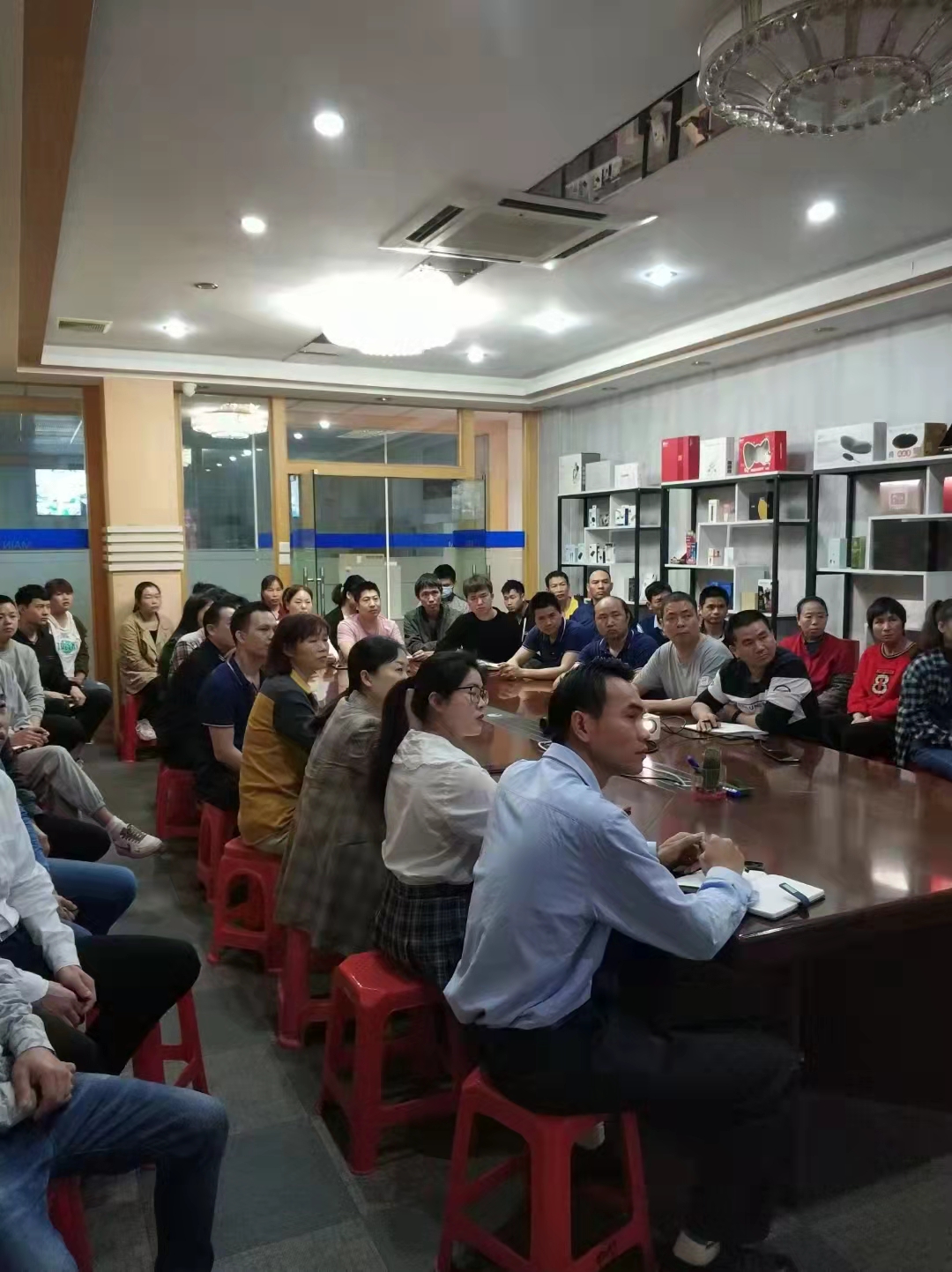 怎樣(yang)好選擇企(qǐ)業宣傳冊(cè)印刷廠家(jia)